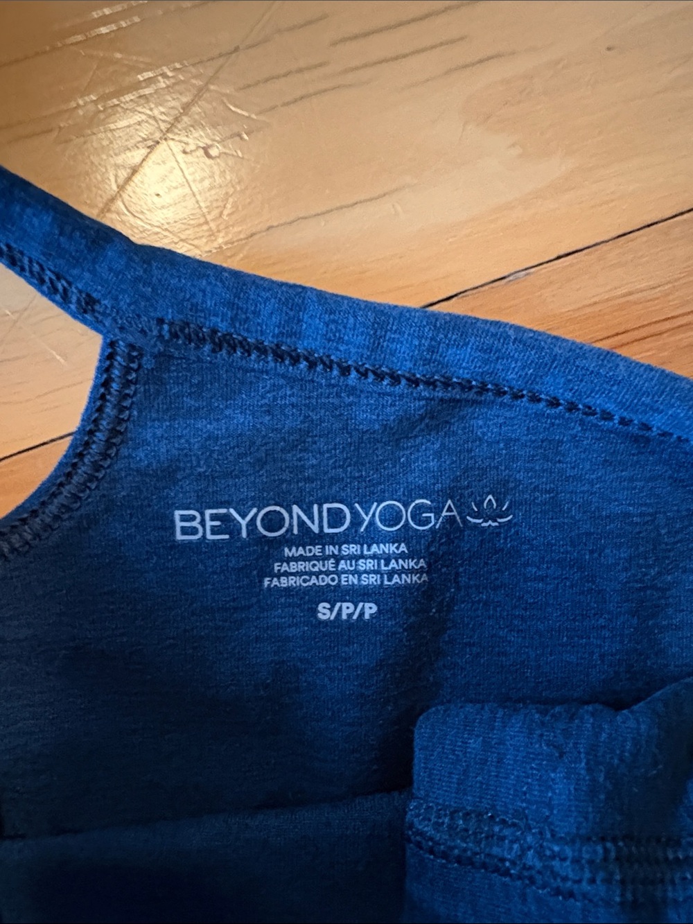 Beyond Yoga Navy Blue Cropped Tank - Picture 2 of 3